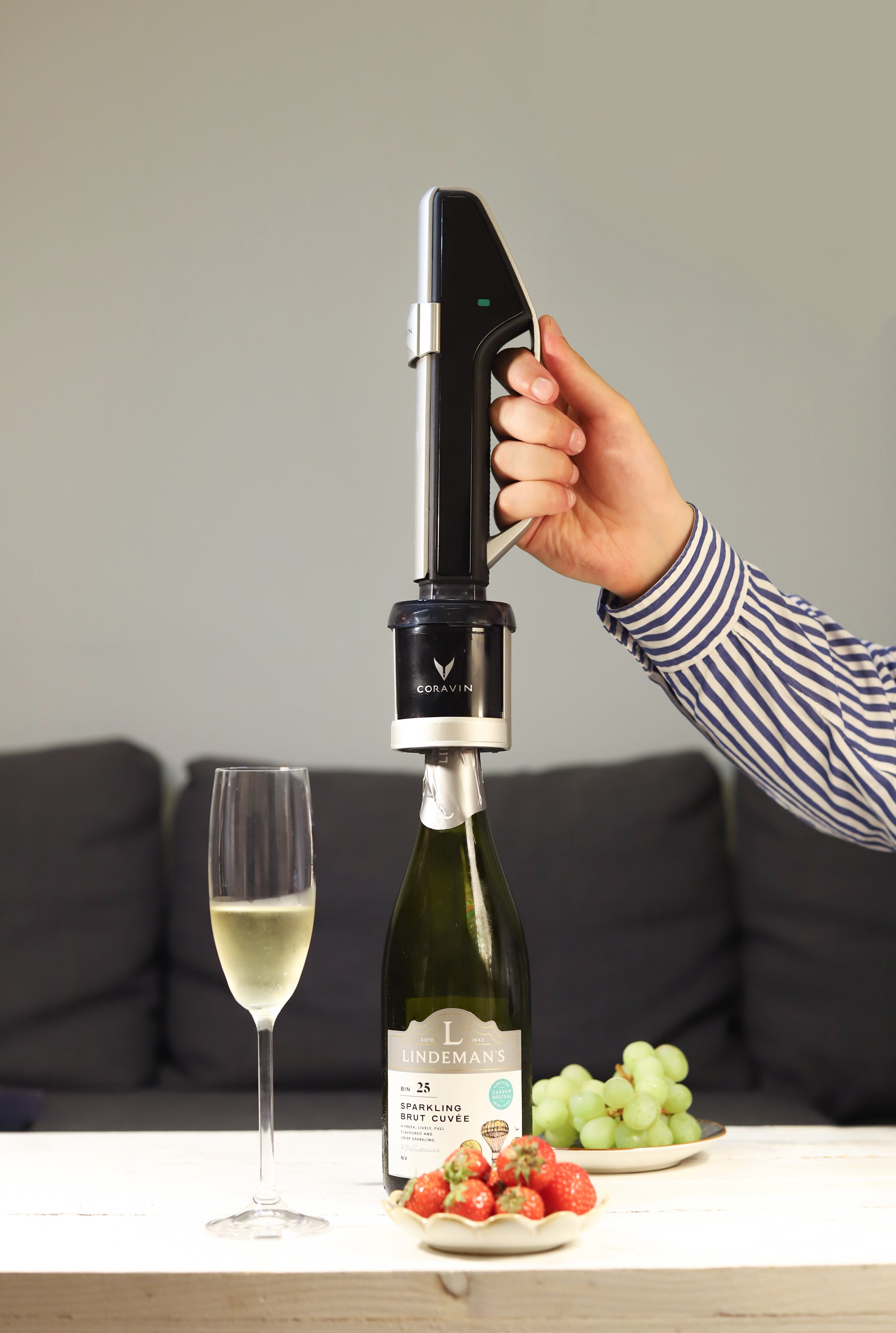 Coravin-Guide-to-Storing-Sparkling-Wine Hero-Banner